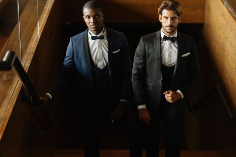 TIE, BOW TIE OR NECK SCARF? - What looks best and when to wear it