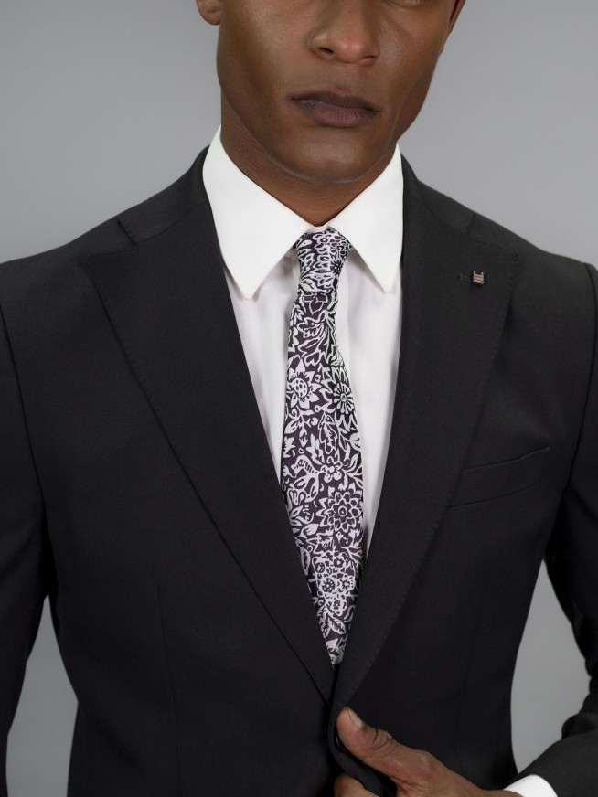 Tailored Fit Charcoal Grey Italian Wool Suit